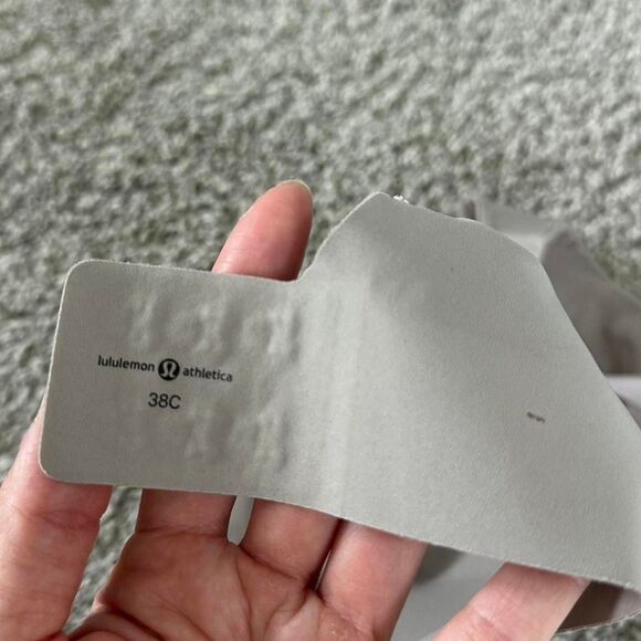 Lululemon Women's Like Nothing Bra Gray 38C - Picture 4 of 4